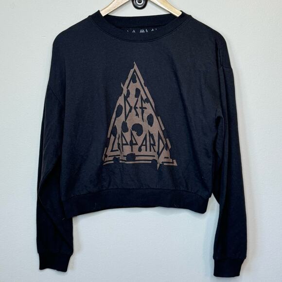 Def Leppard Black Long Sleeve Graphic Print Cropped Band Shirt Top Size M - Picture 2 of 5